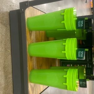 Green Slime Halloween glow in the dark Starbucks cup Venti new in gift wrapping